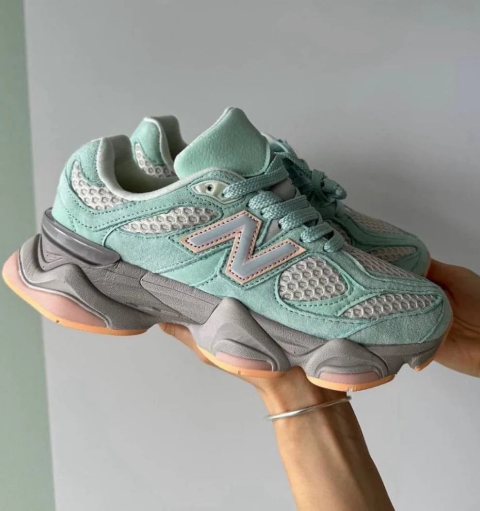 NEW BALANCE 9060 lll