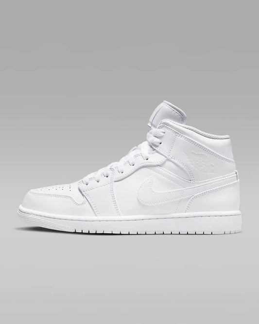 NIKE JORDAN ALL WHITE