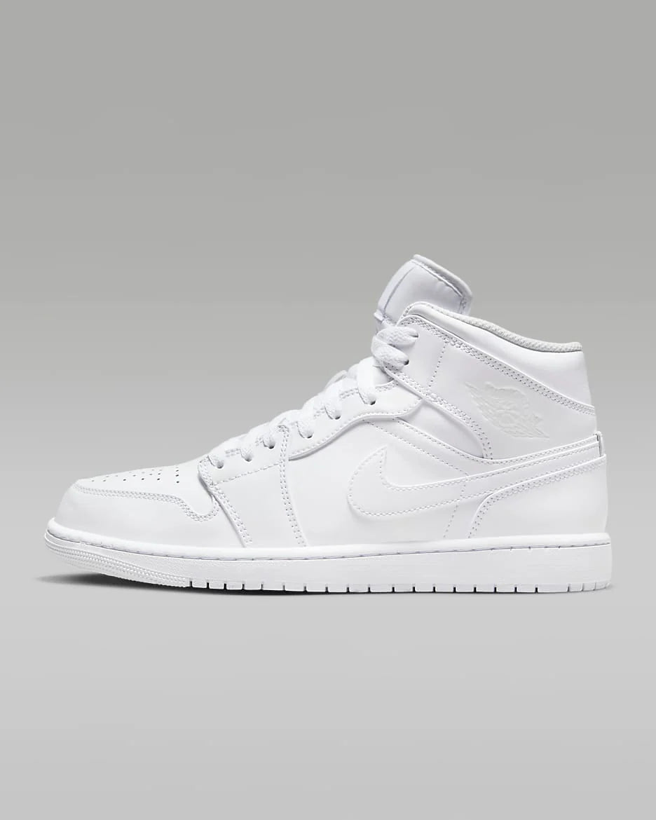 NIKE JORDAN ALL WHITE