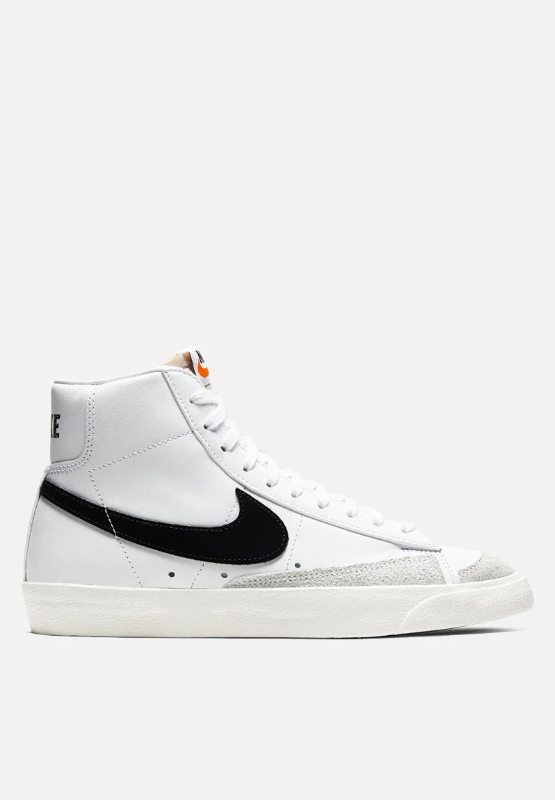 NIKE BLAZE